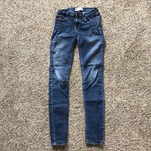 Abercrombie kids skinny jeans